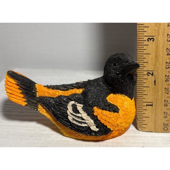 Handcrafted Resin Baltimore Oriole Realistic Bird Figurine 4" Long 2.5" Tall - Picture 8 of 9